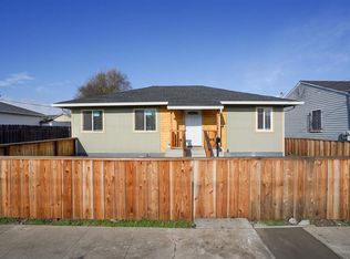 273 Tunis Rd, Oakland, CA 94603