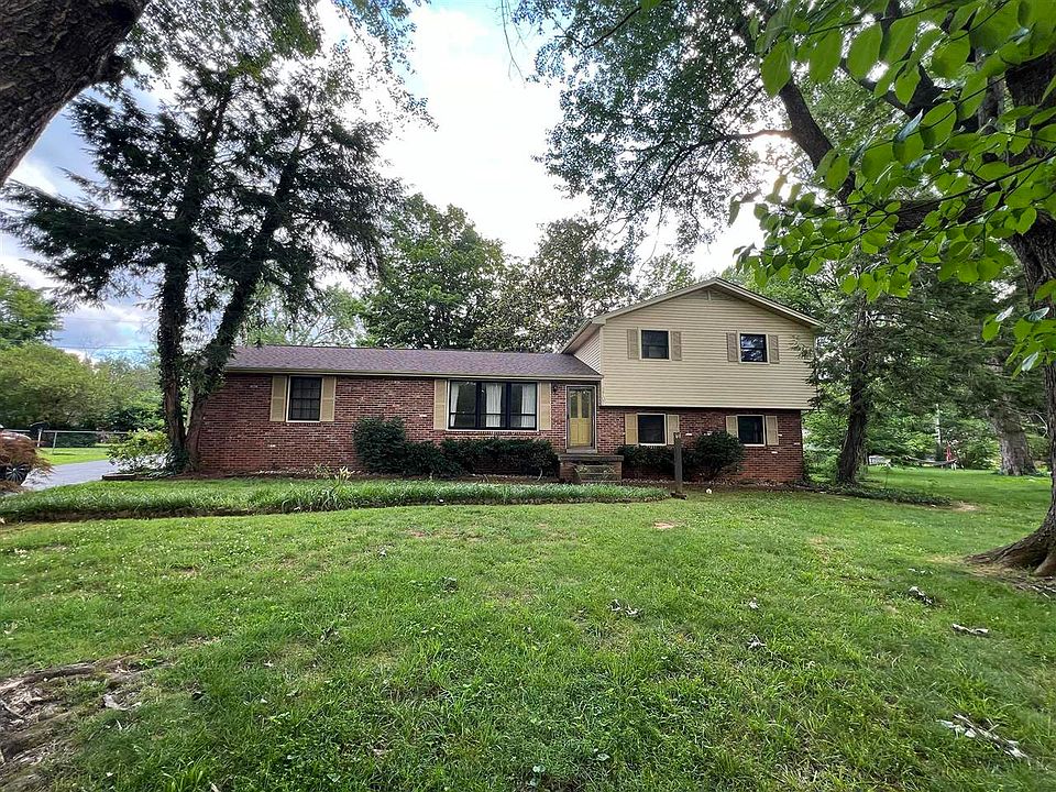 1st image of 2707 Kiwanis Ct