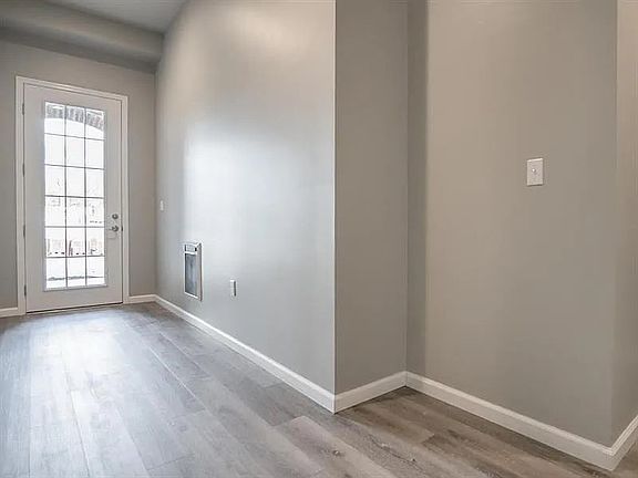 3rd image of 202-303 Tillary Ln