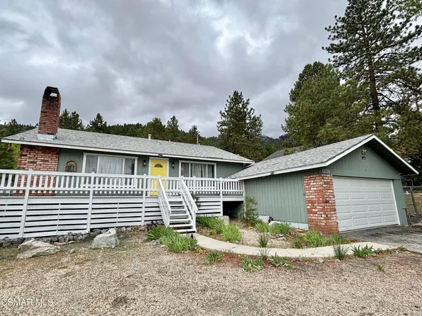 2323 E Canyon Dr, Wrightwood, CA 92397