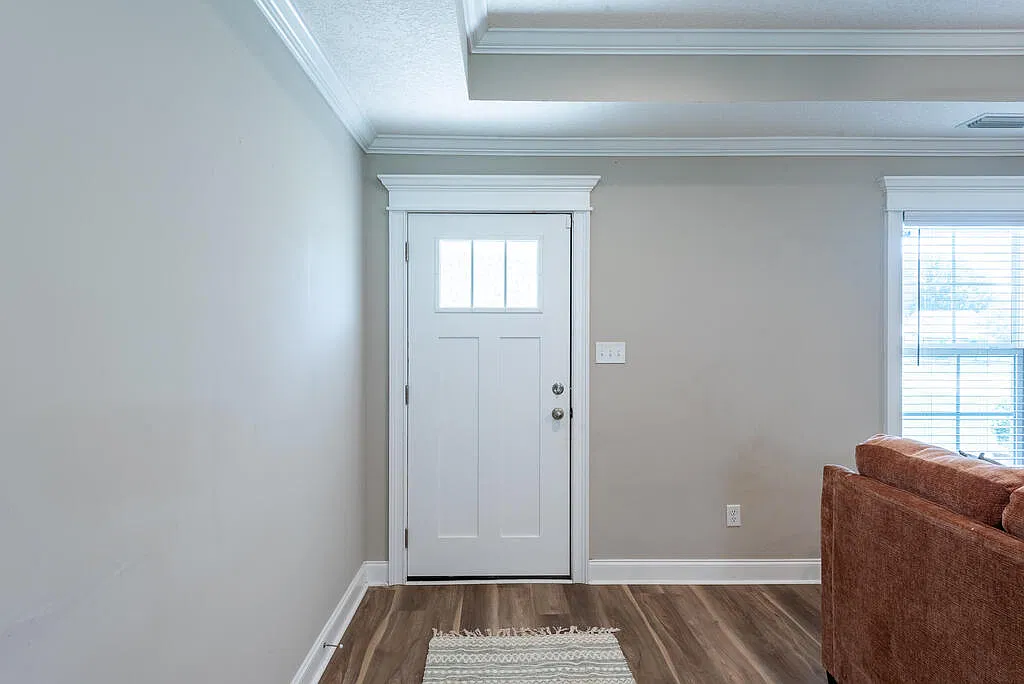 4 bed, 2.0 bath, 1882 sqft, $2,200 — Photo 4