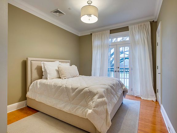 4th image of 4000 W End Ave APT 203