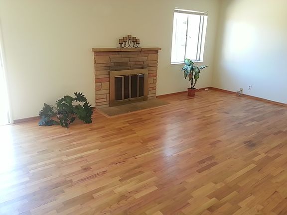 3rd image of 678 Ardis Ave