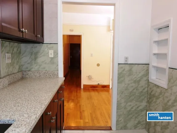 532 Pacific Street 6 image 3 of 12