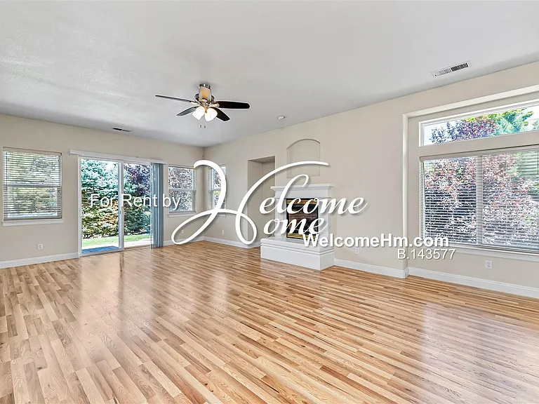 7275 Hurst Park Rd — Photo 10