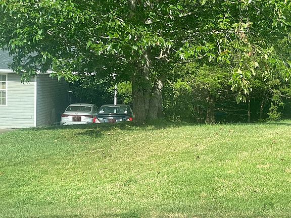 2nd image of 225 Emma Gilley Dr