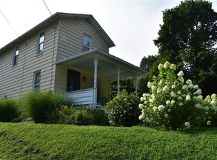 2745 Mercer Rd, New Castle, PA 16105