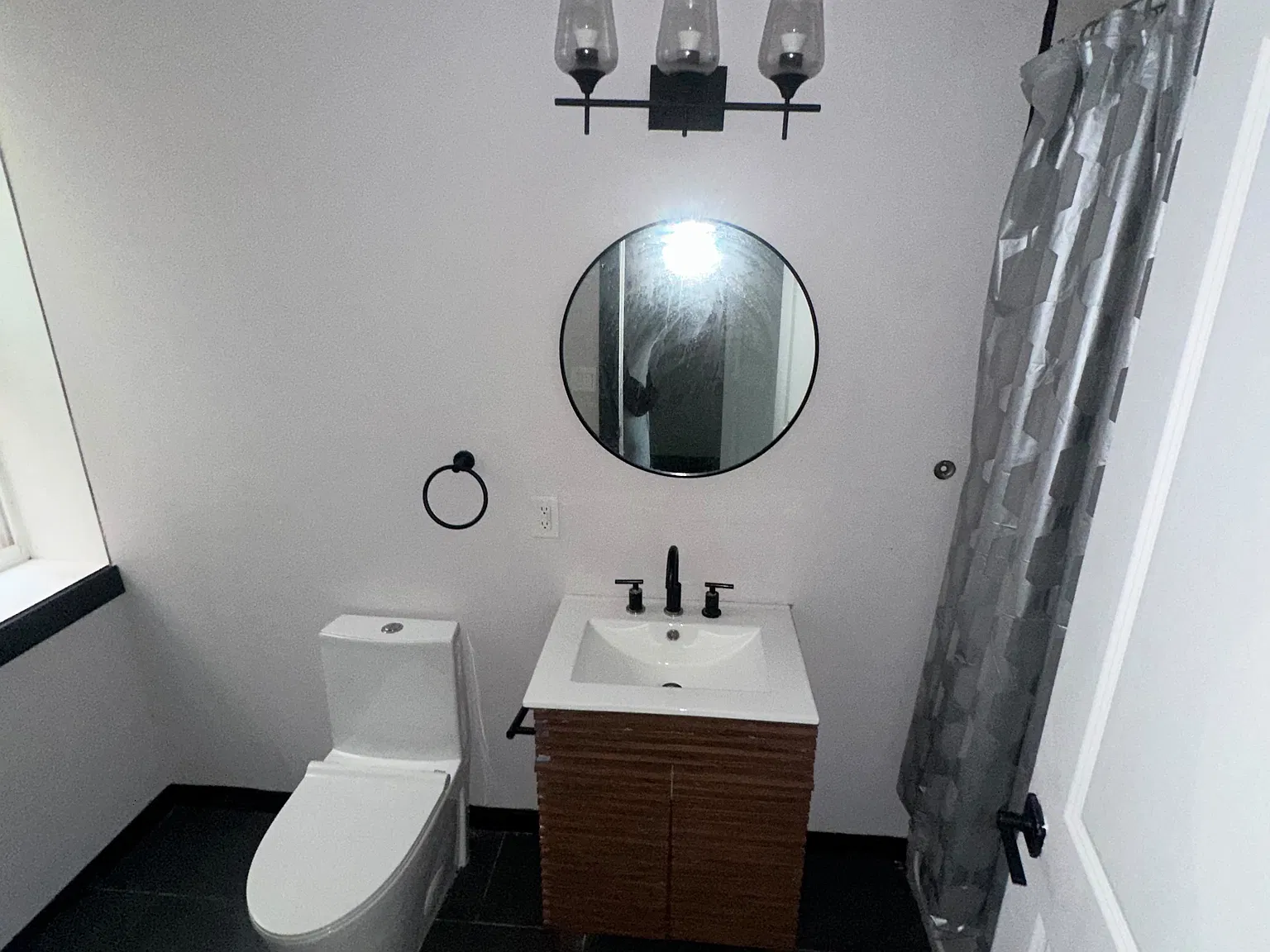 2 bed, $1,850 — Photo 3