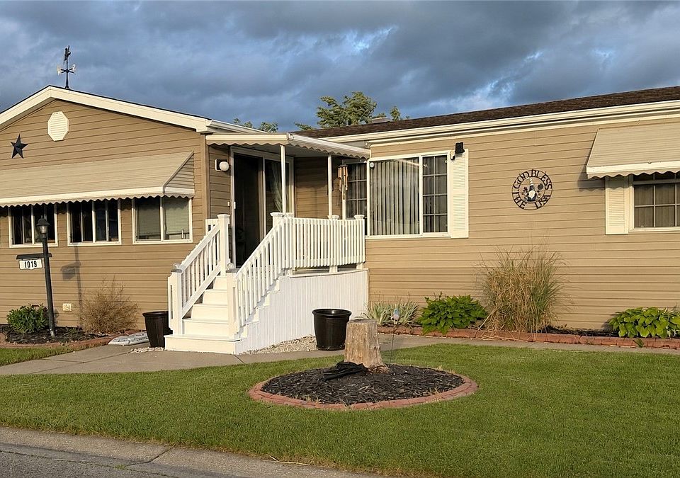 1st image of 1019 Ridgewood Dr