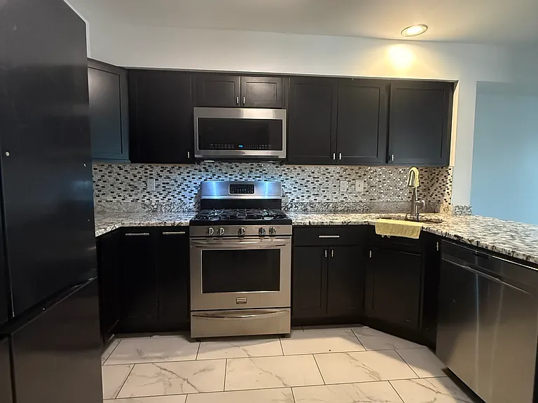 5872 Pimlico Rd — Photo 3