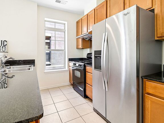 5th image of 3815 S Langley Ave APT 301