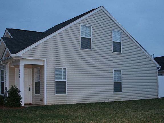 Side view of the Townhome