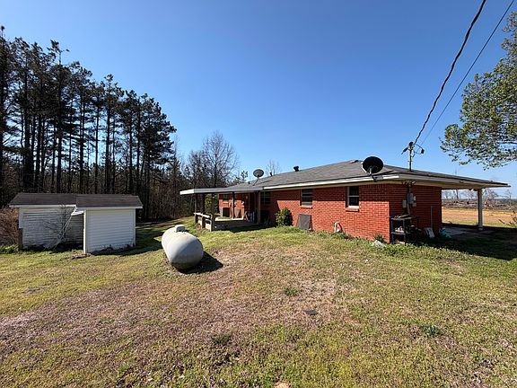 3rd image of 1000 Wright Rd