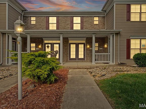 2nd image of 5013 River Aire Dr S APT 3