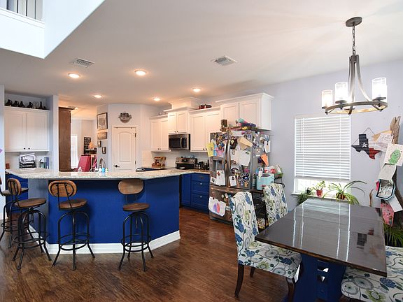 5th image of 2340 Pirtle Dr