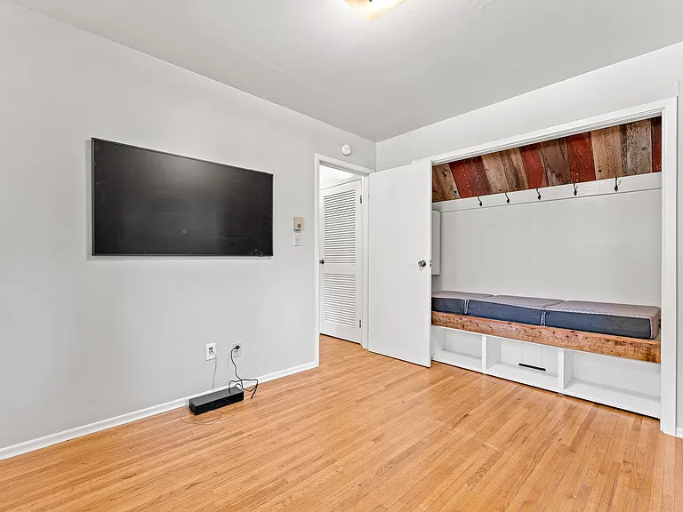 765 Bunker Dr — Photo 7
