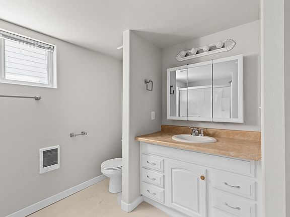 4th image of 9030 2nd Ave NE Unit B