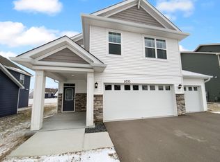 2033 Aloha Ave, Shakopee, MN 55379