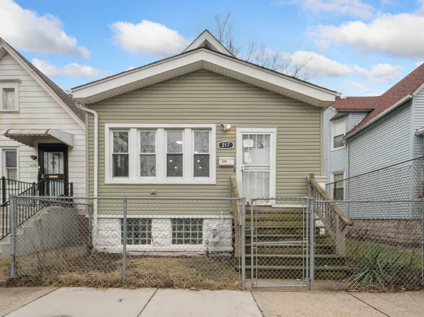 217 W 113th St, Chicago, IL 60628