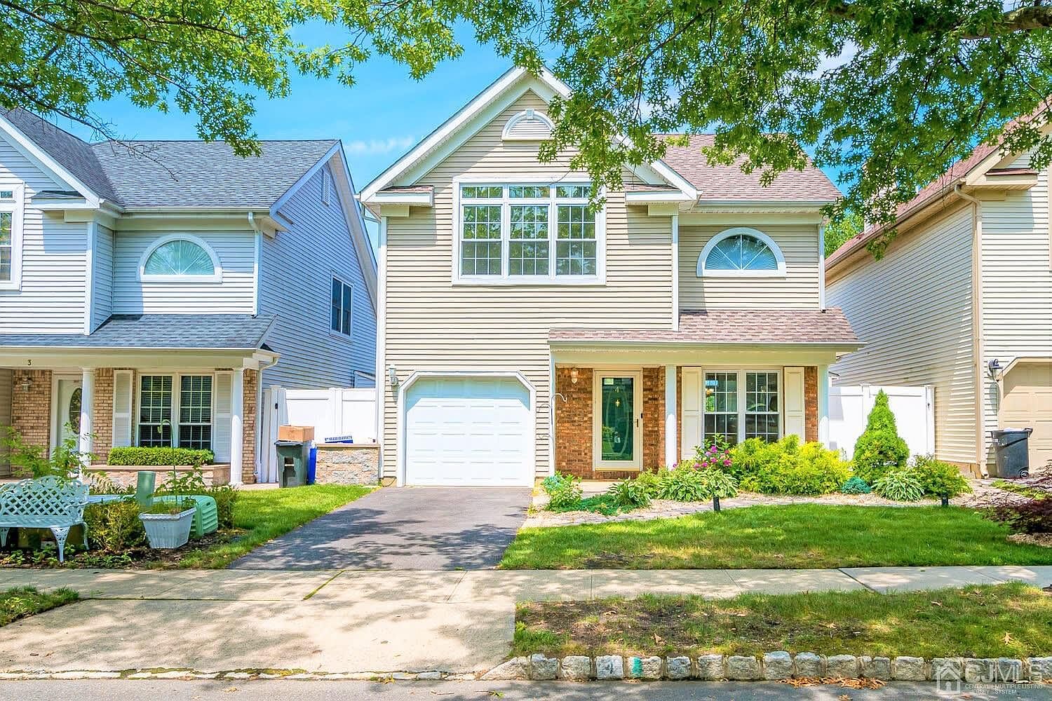 4 Glenn Oaks Ct, Old Bridge, NJ 08857 Zillow