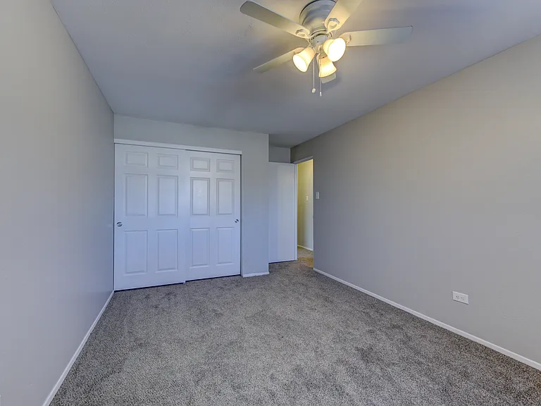 Fitz Apartments — Photo 7