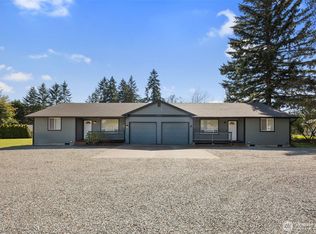 22424 S Prairie Rd E, Bonney Lake, WA 98391