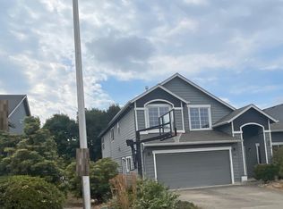 2155 Spring Breeze Dr #D, Stayton, OR 97383