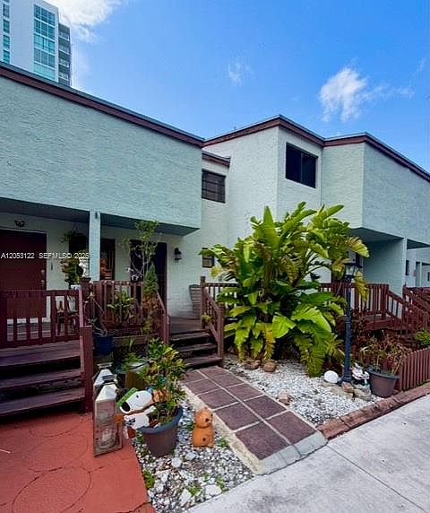 1st image of 1901 NW South River Dr APT 22C