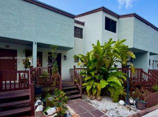 1901 NW South River Dr APT 22C, Miami, FL 33125