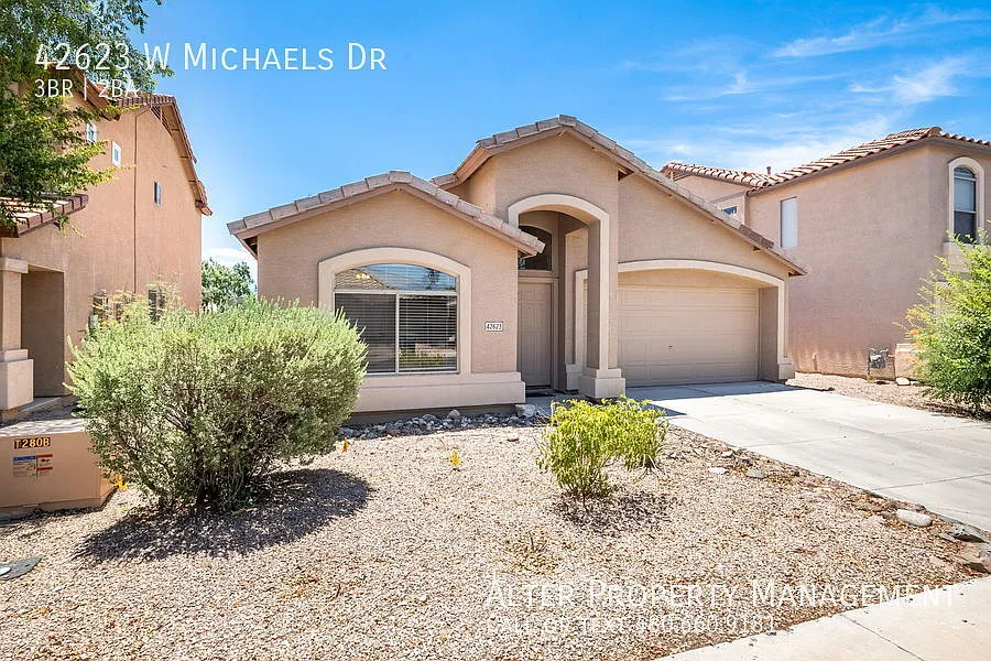 42623 W Michaels Dr