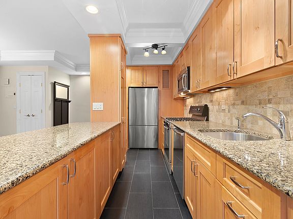 2nd image of 63 E 9th St APT 3S