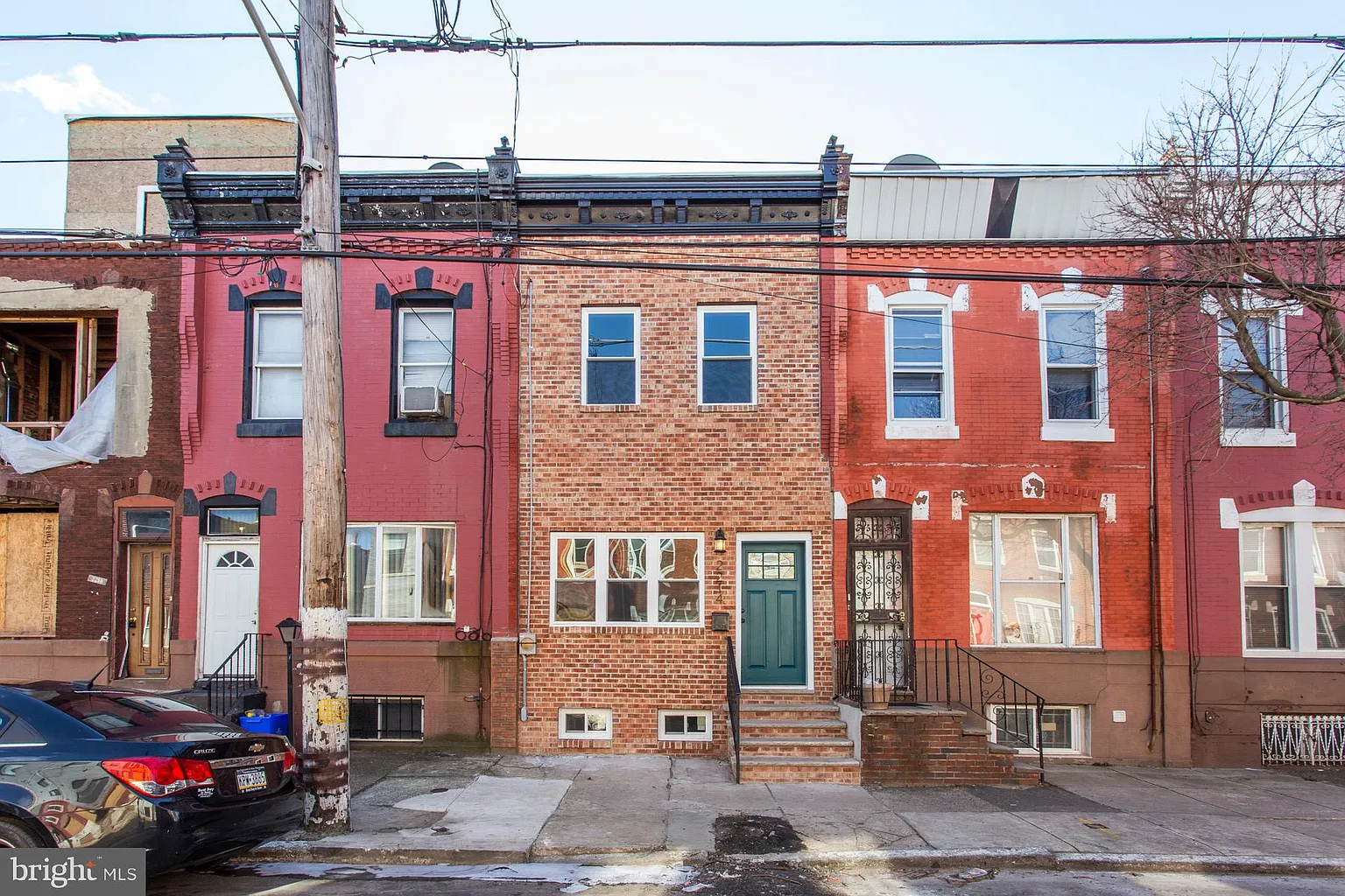 2214 Dickinson St photo 1