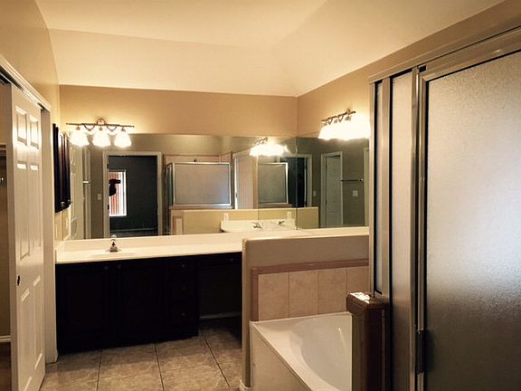 4th image of 3401 San Armando