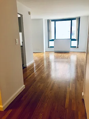 Rented by Douglas Elliman | media 19