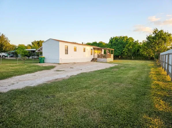 10310 Macbeth St, Crosby, TX 77532