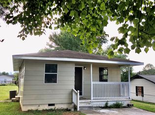 103 Chisholm Trl NW, Dalton, GA 30721