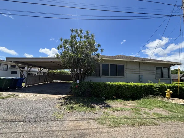 937 A Rd, Pearl City, HI 96782