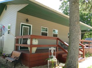 355 S Locust, Clifton, IL 60927
