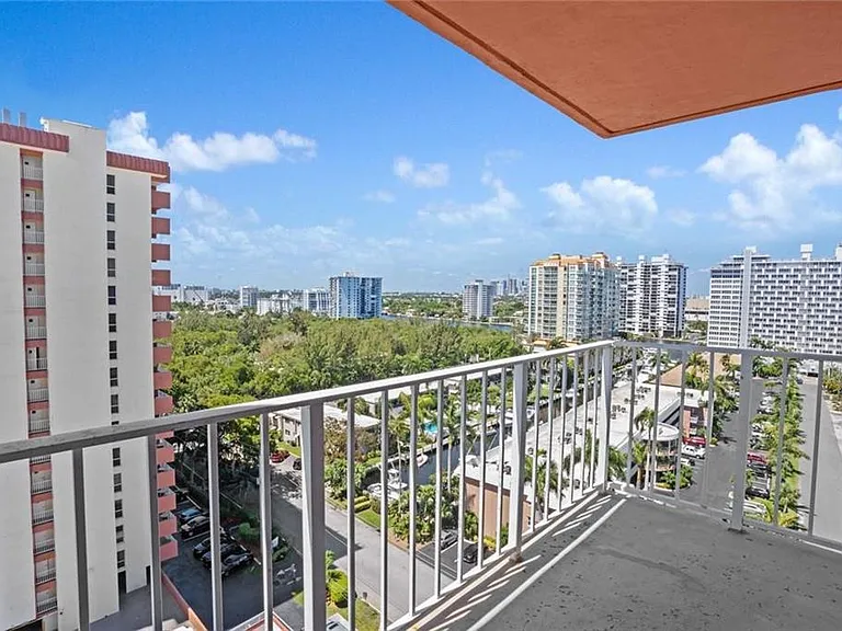 3000 E Sunrise Blvd #12E — Photo 21