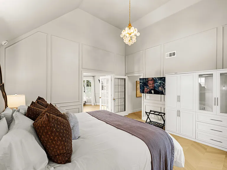 8001 Alverstone Ave — Photo 6