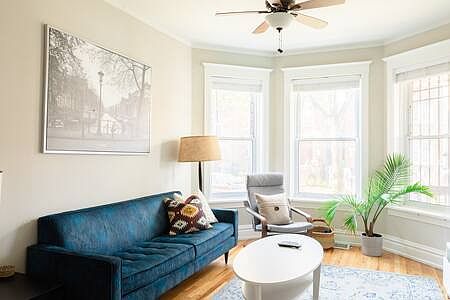 2nd image of 2143 N Avers Ave #1