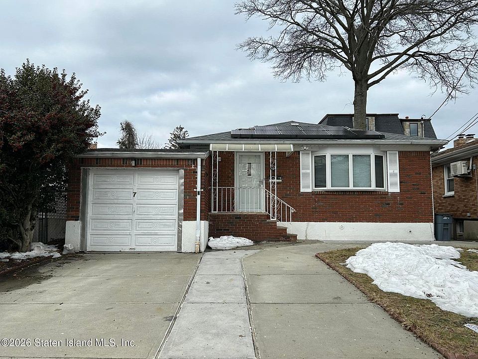 1st image of 7 Spring St