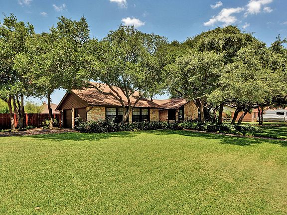 2nd image of 803 Penny Ln