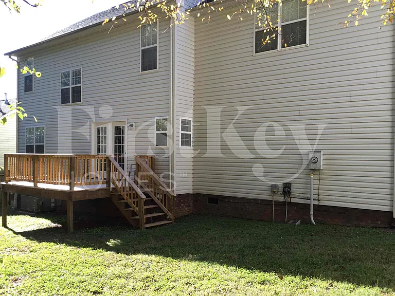 457 Riverglen Dr NW — Photo 22