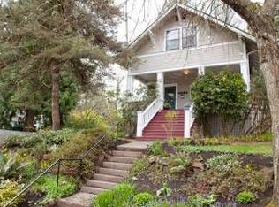 2824 SW Illinois St, Portland, OR 97239
