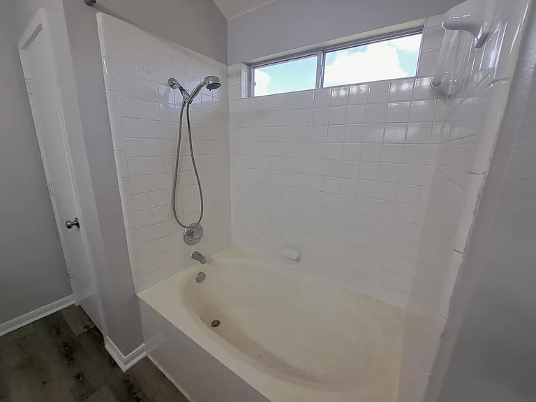 105 Twilight Way — Photo 9
