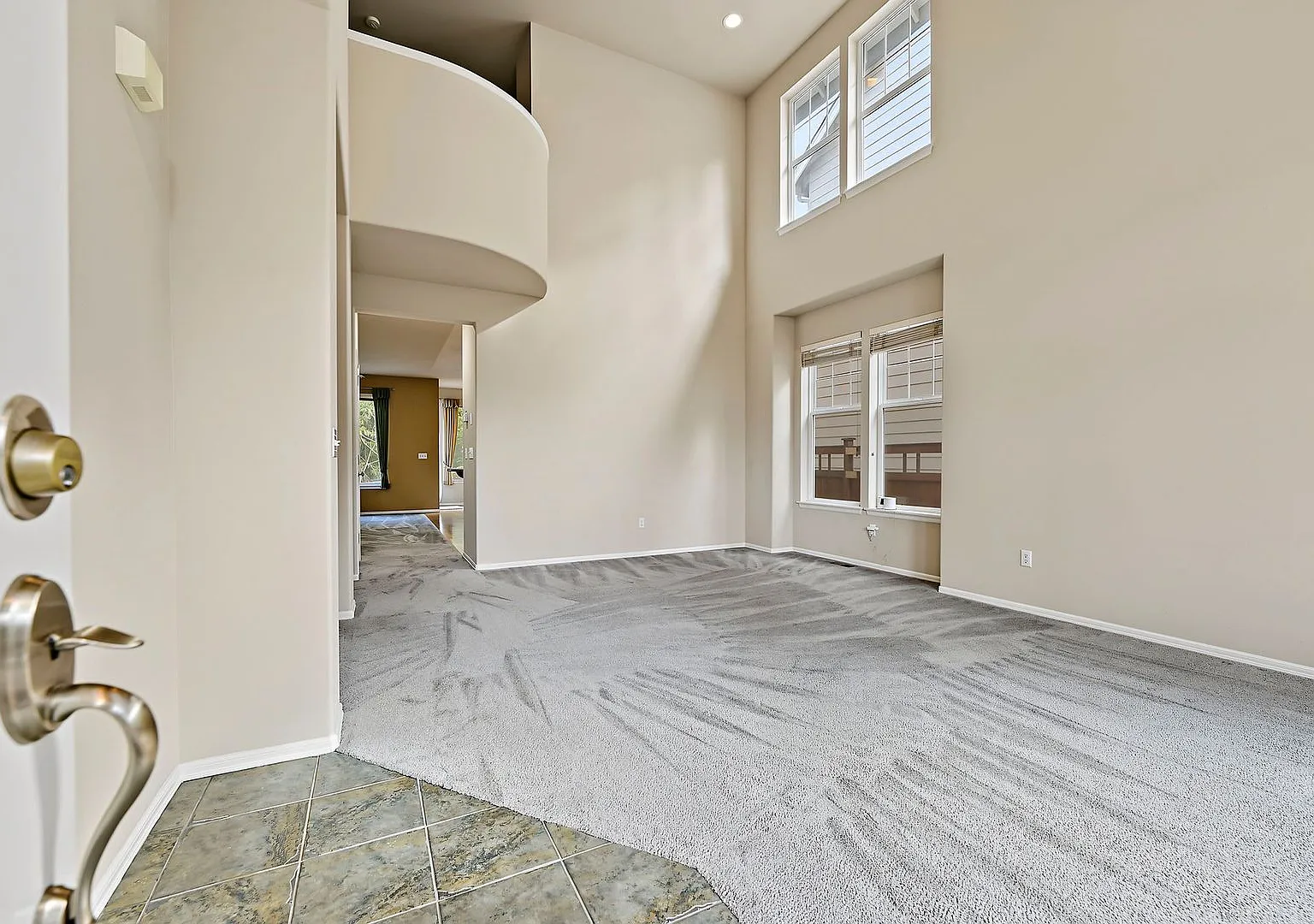 3-Bed, 2.5-Bath Beautiful Home in Issaquah Highlands — Photo 3