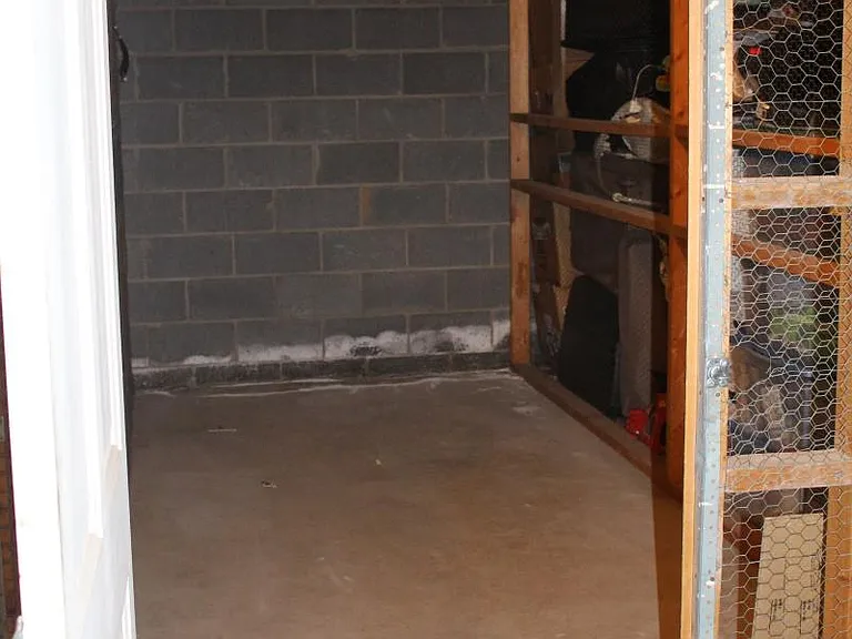 6x15 Storage in basement included