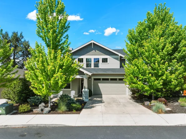 20648 SE Cougar Peak Dr, Bend, OR 97702