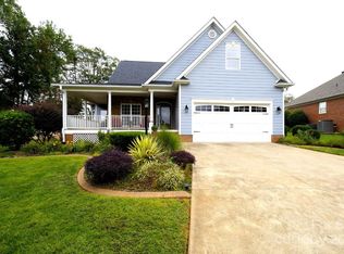 138 Coal Creek Dr, Boiling Springs, SC 29316